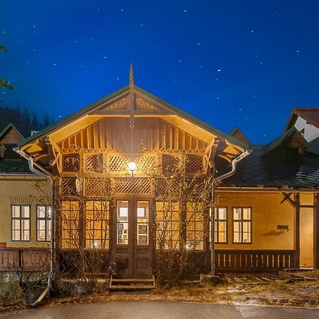 Вилла Sovi Dom - Owl House Svaty Anton Экстерьер фото