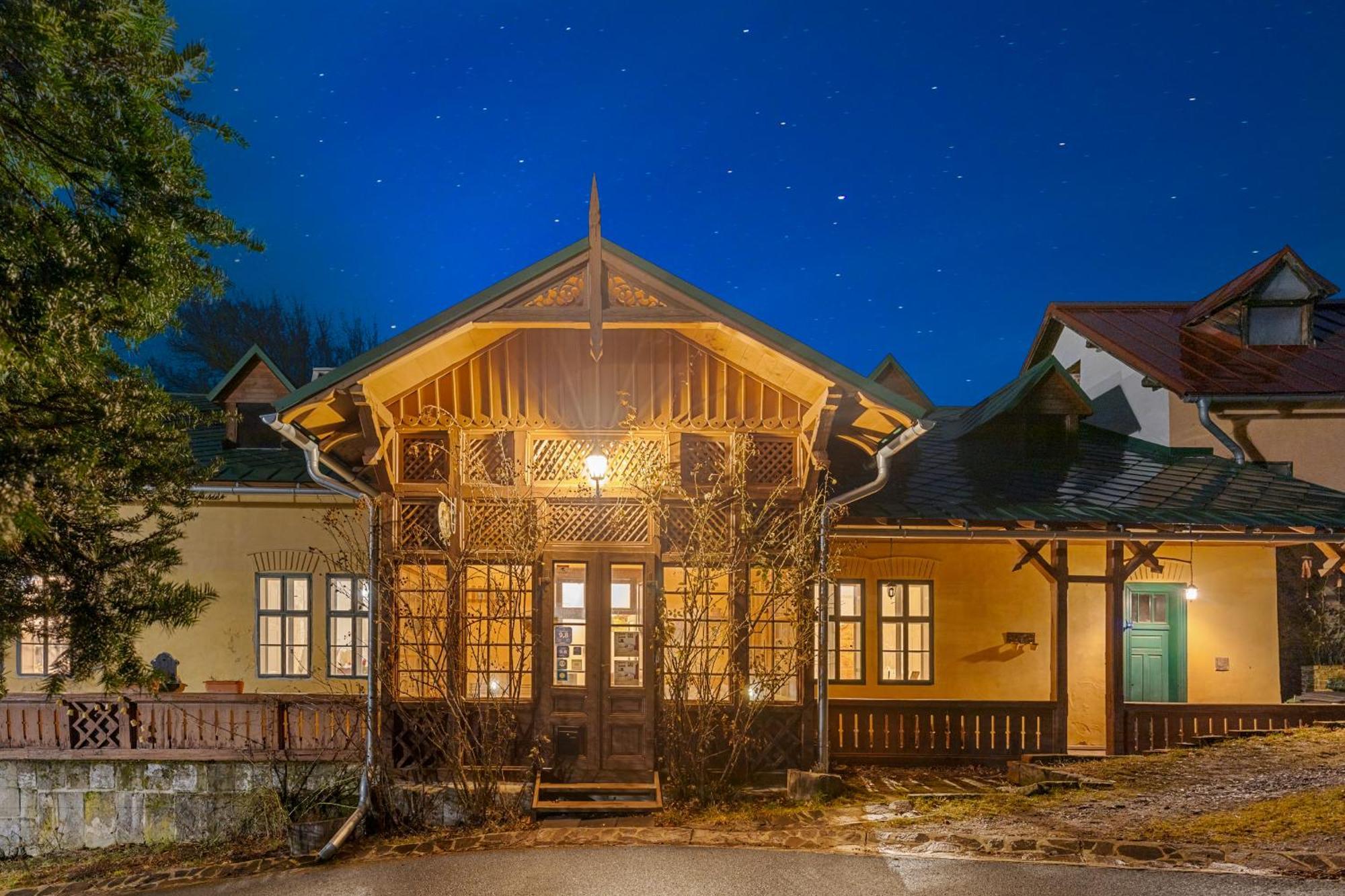 Вилла Sovi Dom - Owl House Svaty Anton Экстерьер фото